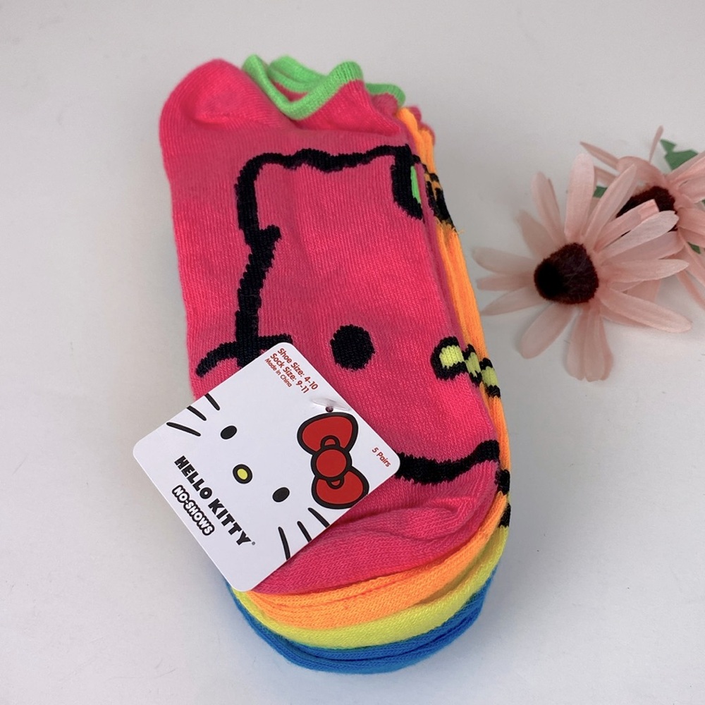 Hello Kitty no show socks set of 5 NEW Cute neon colors with Hello Kitty faces